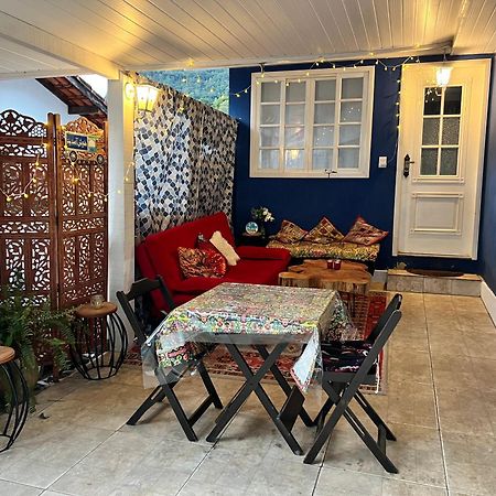 Suite Zyaarat - Conforto E Cultura Em Sao Pedro Da Serra 新弗里堡 外观 照片