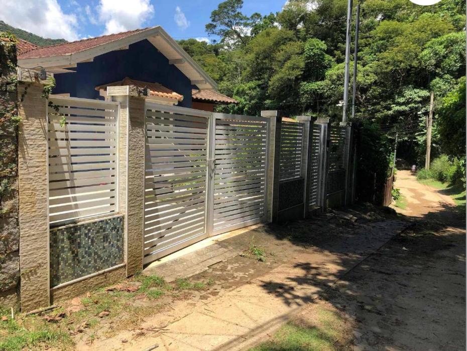 Suite Zyaarat - Conforto E Cultura Em Sao Pedro Da Serra 新弗里堡 外观 照片
